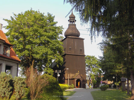Drewniany kościół w Borowej Wsi