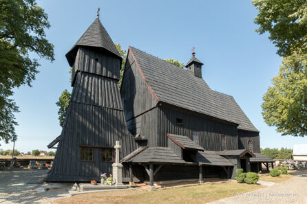 Drewniany kościół w Bojszowie
