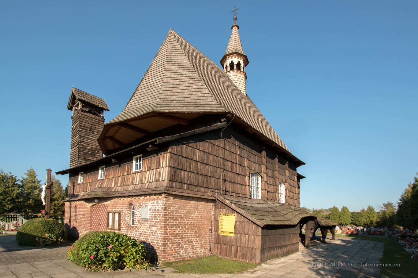 Kolanowice kościół drewniany