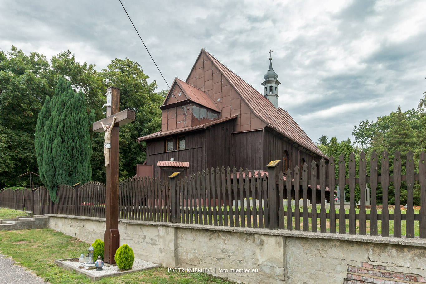 Drewniany kościół w Miejscu Odrzańskim