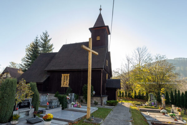 Drewniany kościół w Nydku