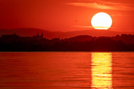 Zachód słońca nad jeziorem Nyskim