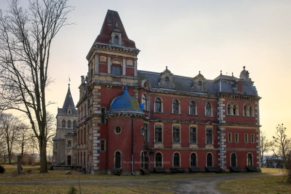 Pałac w Krowiarkach