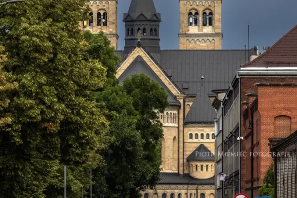 Przejazdem. Bytom, ul. Żeromskiego